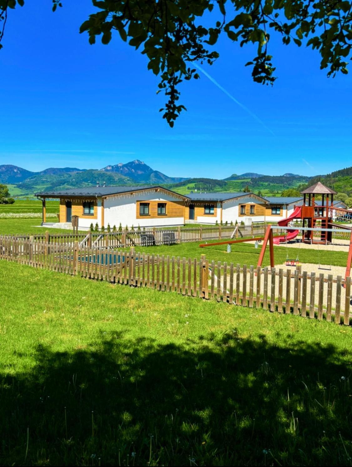 Rezort Zvernica Vlachy - Family & Fun Exterior foto