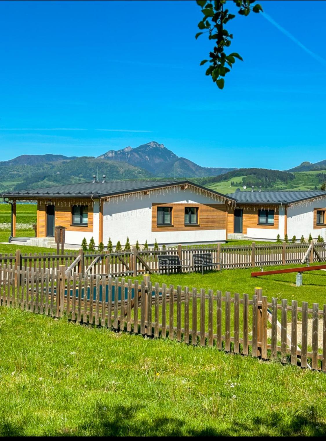 Rezort Zvernica Vlachy - Family & Fun Exterior foto